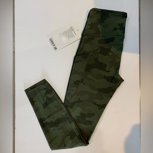 Lululemon Fast and Free HR tight